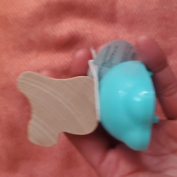 HAPE GERMAN Push & Run Wooden Bunny Toy - Picture 5 of 7